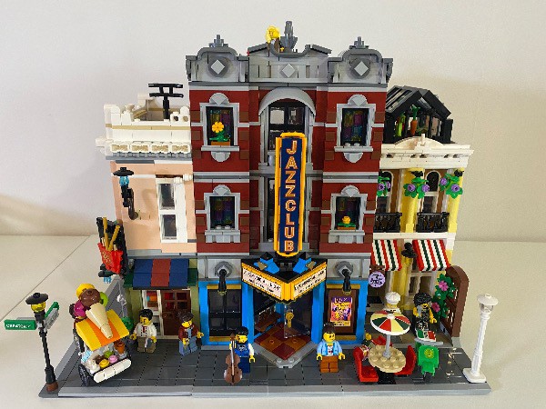 LEGO MOC Noodle Shop By BrickAtive Rebrickable Build With LEGO