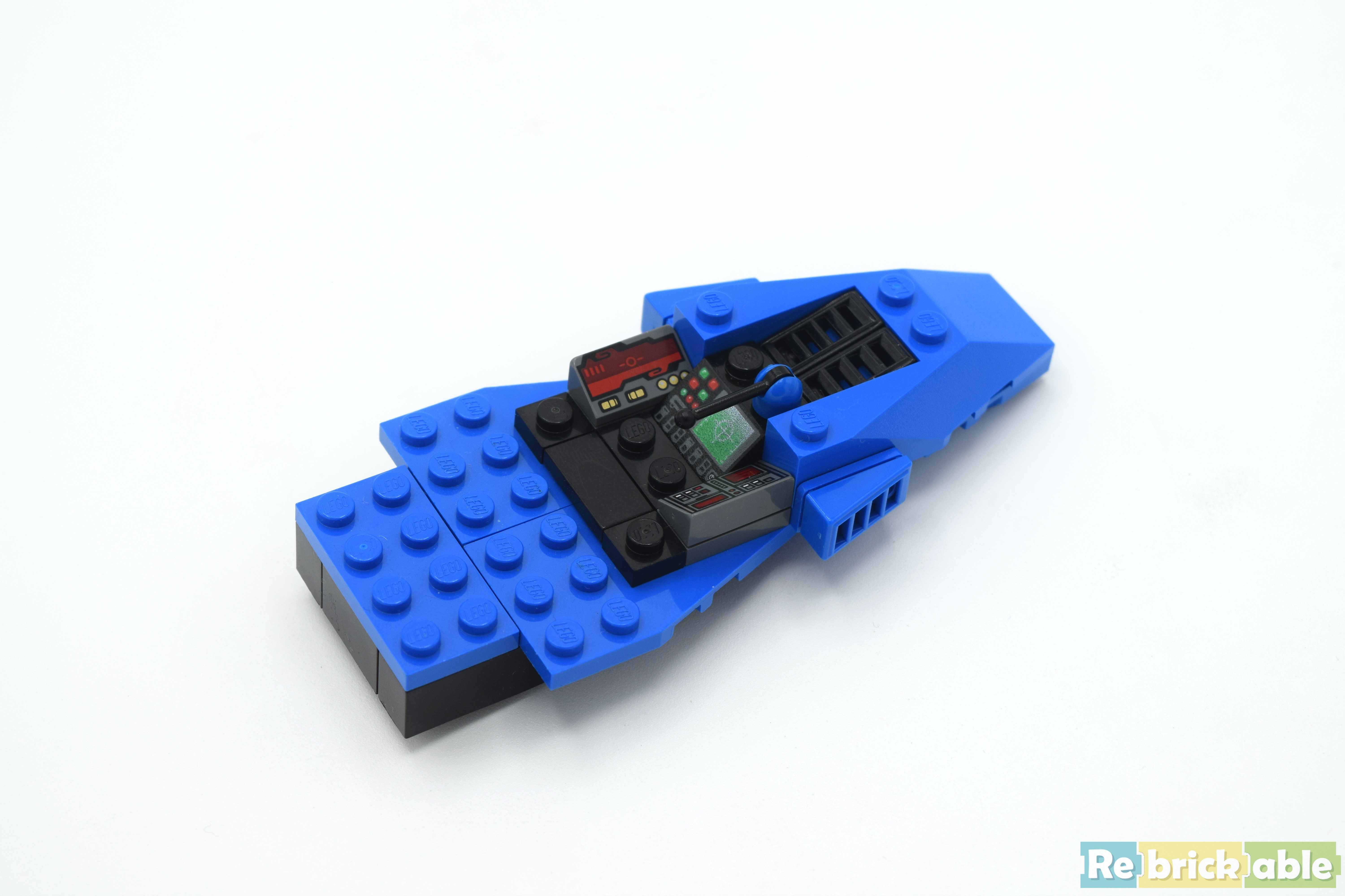 MOC Review: MOC-78824 - Blue Falcon (F-Zero) | Rebrickable - Build