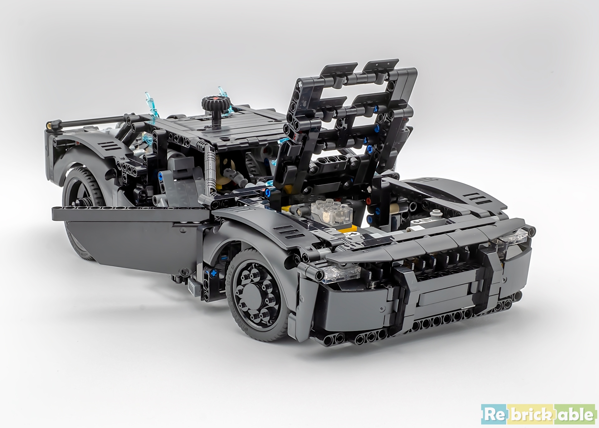 LEGO 42127: The Batman - Batmobile: In-depth Review, Speed Build & Parts  List 