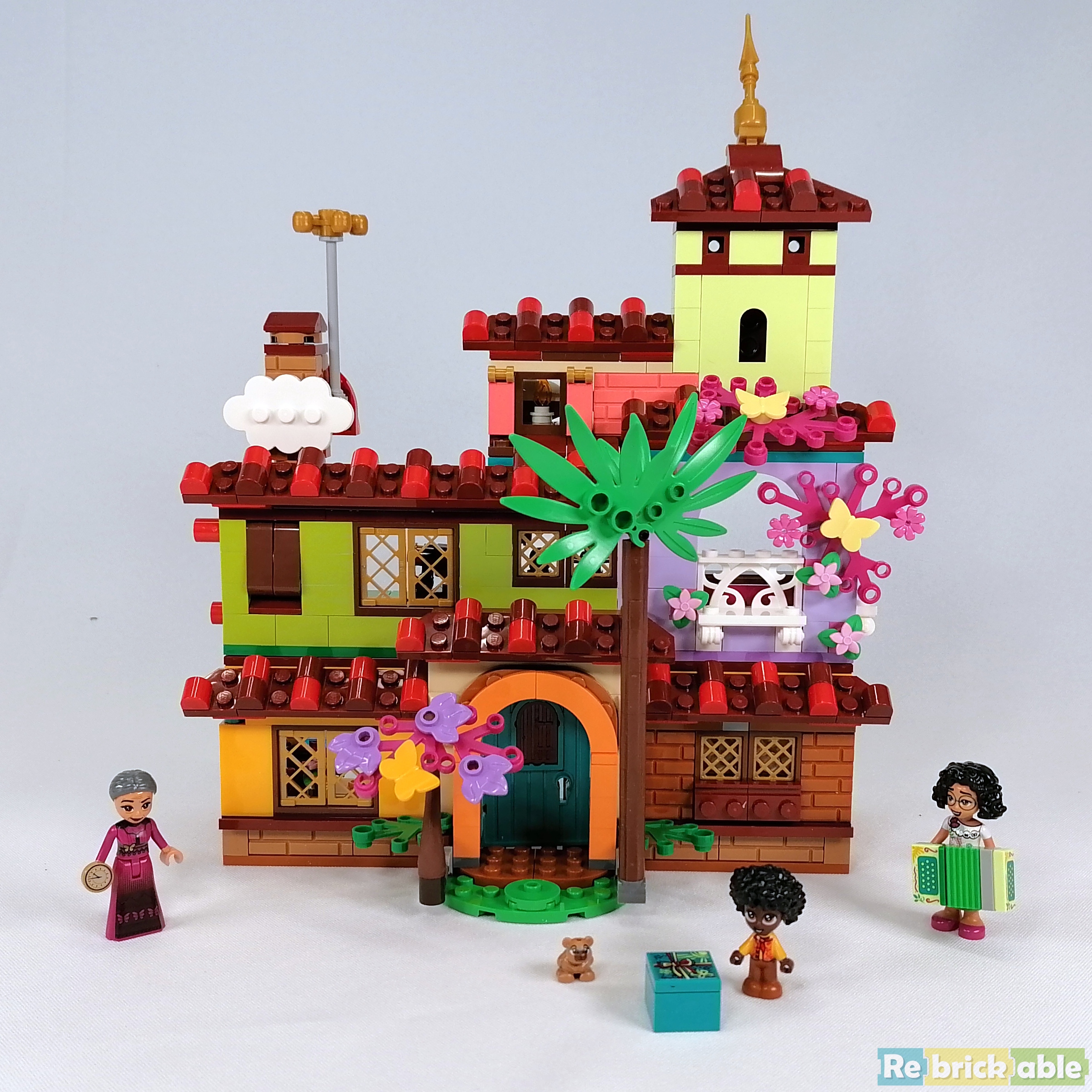 Review: 43202-1 - The Madrigal House | Rebrickable - Build with LEGO