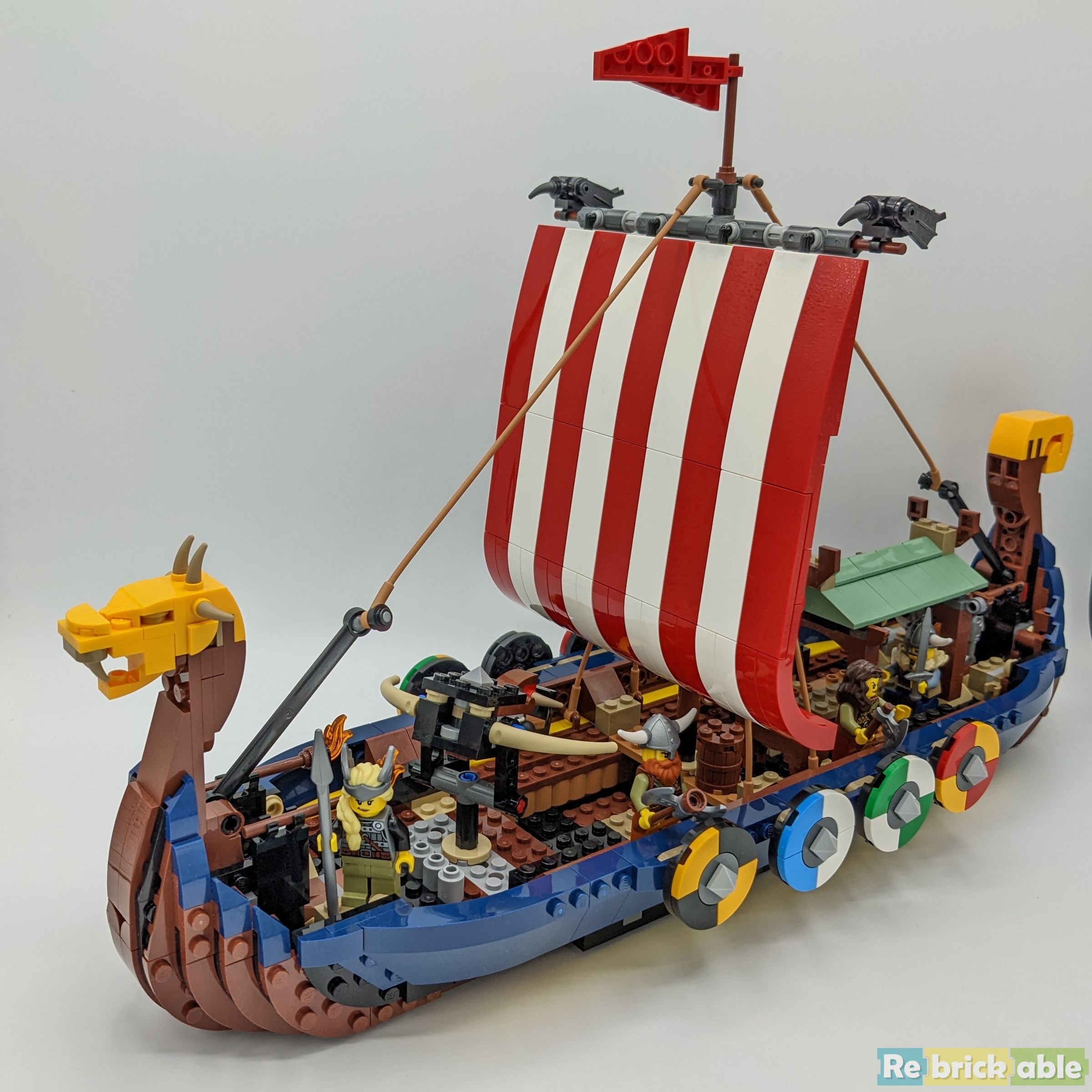 Review: 31132-1 - Viking Ship and the Midgard Serpent | Rebrickable ...