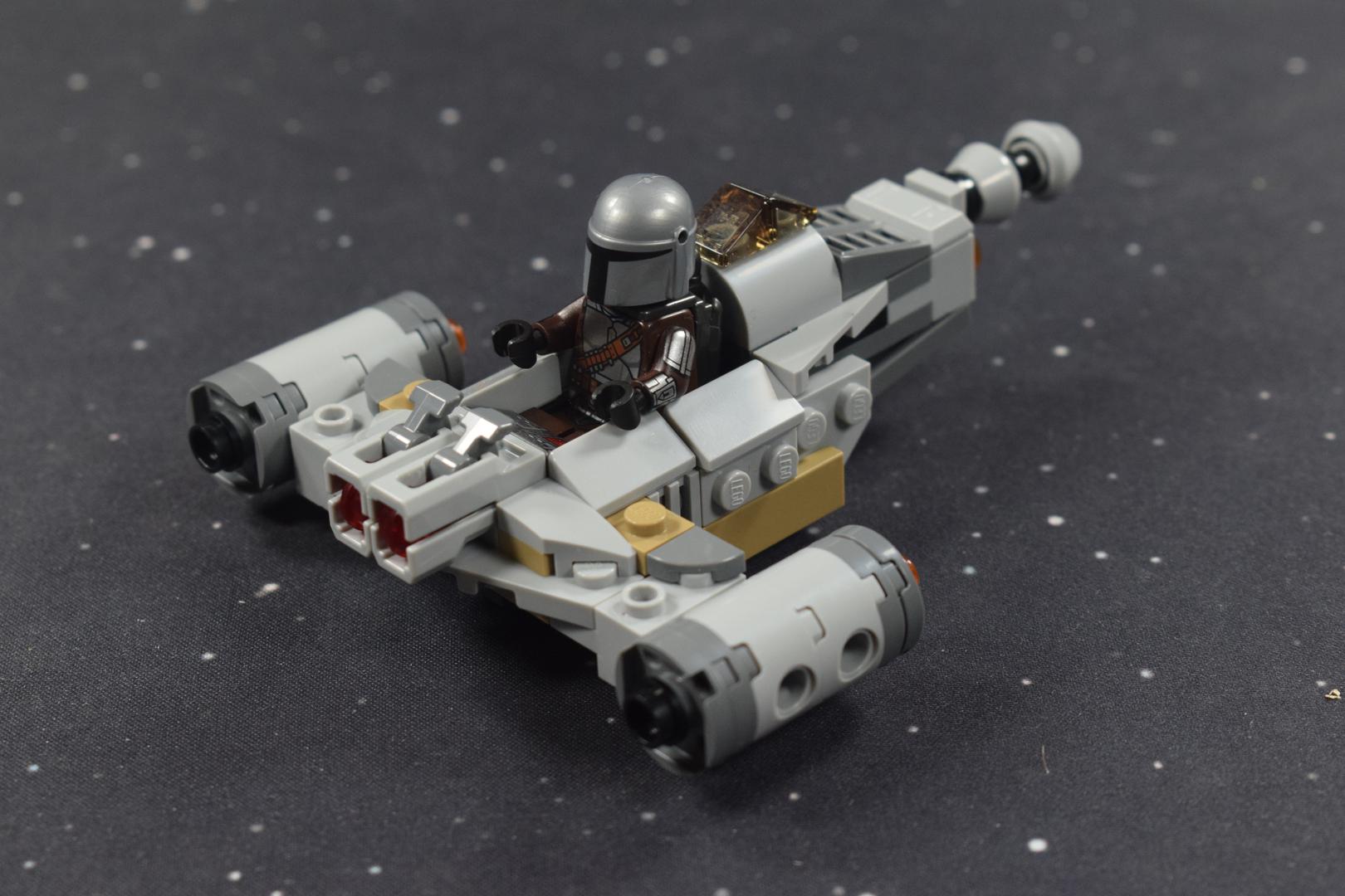 Naboo Starfighter out of Razor Crest Microfighter alternate build