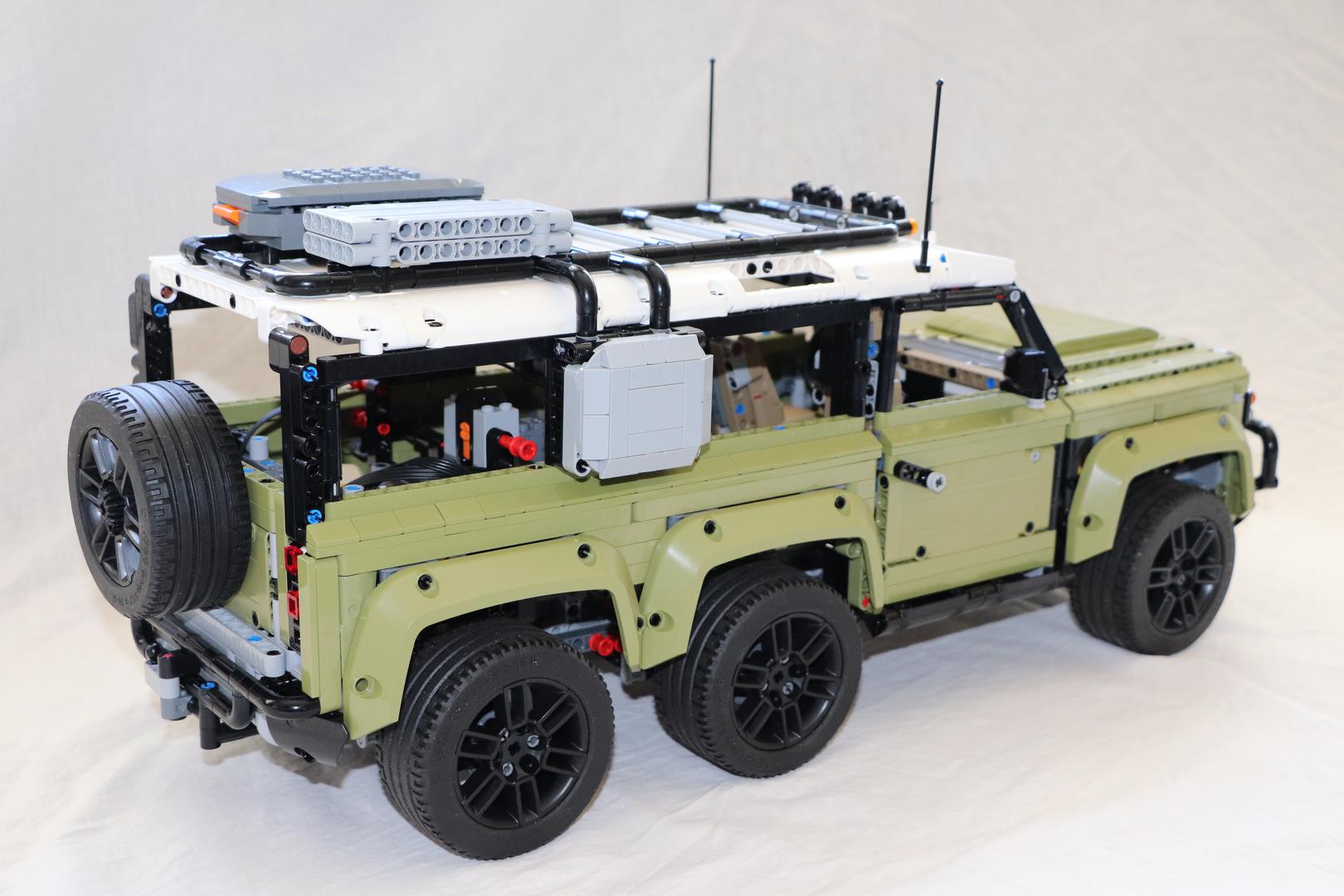 Six Wheeler Defender