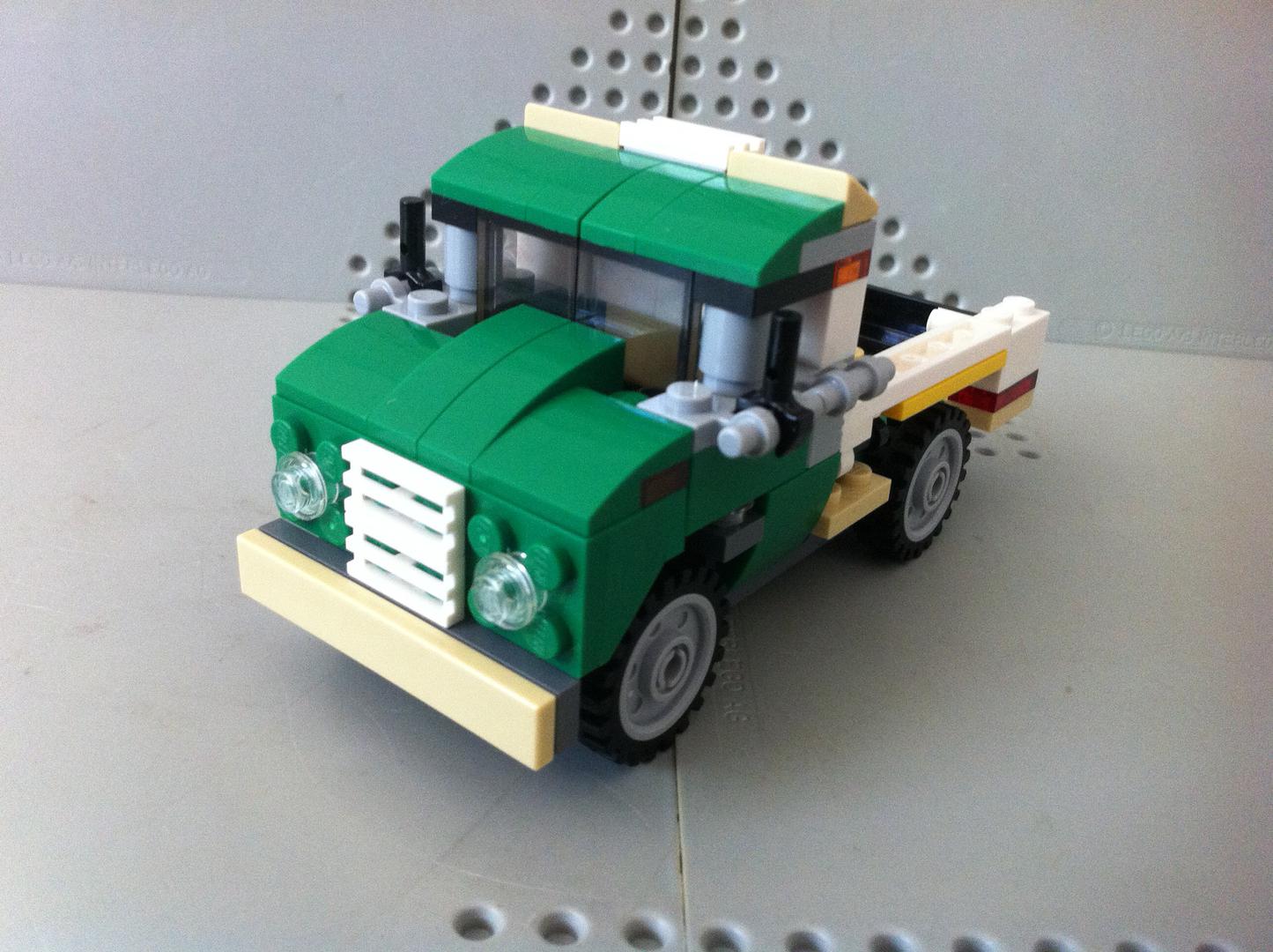 31056 Old-Fashioned Pickup Truck