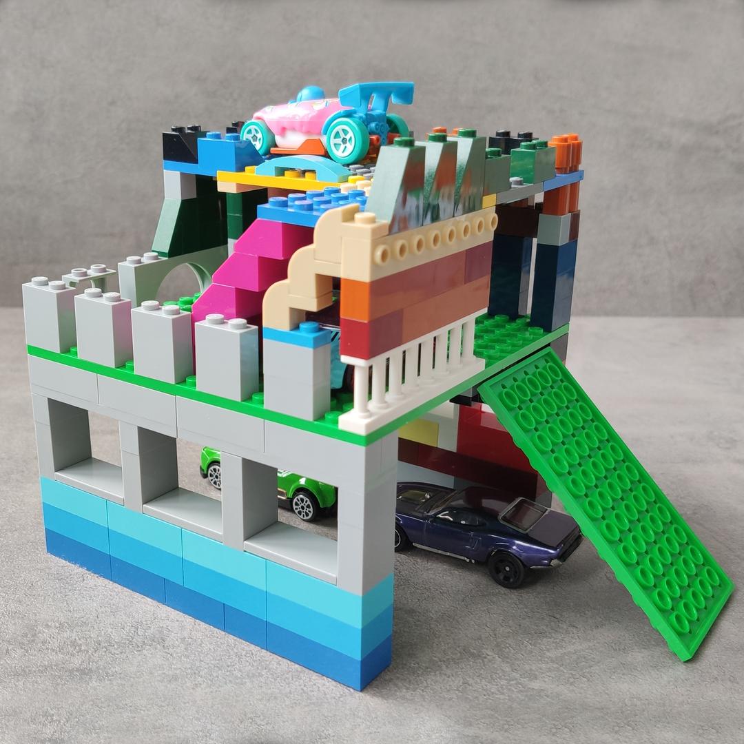 10698 parking