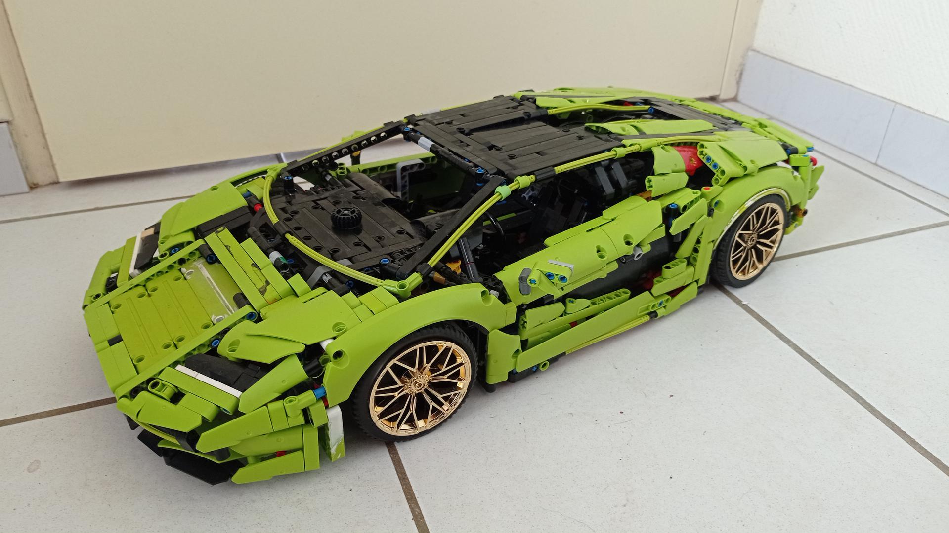 Lamborghini Countach LPI 800 4