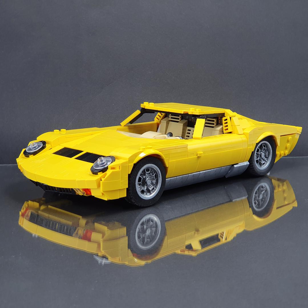 Lamborghini Miura P400 SV