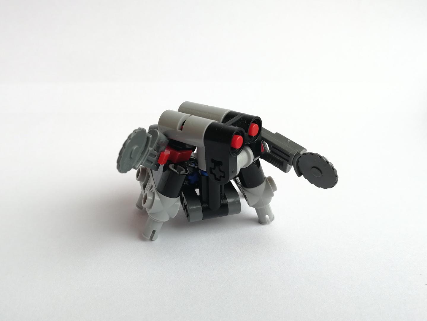 D2R2 the Wood Cutter | mini droid