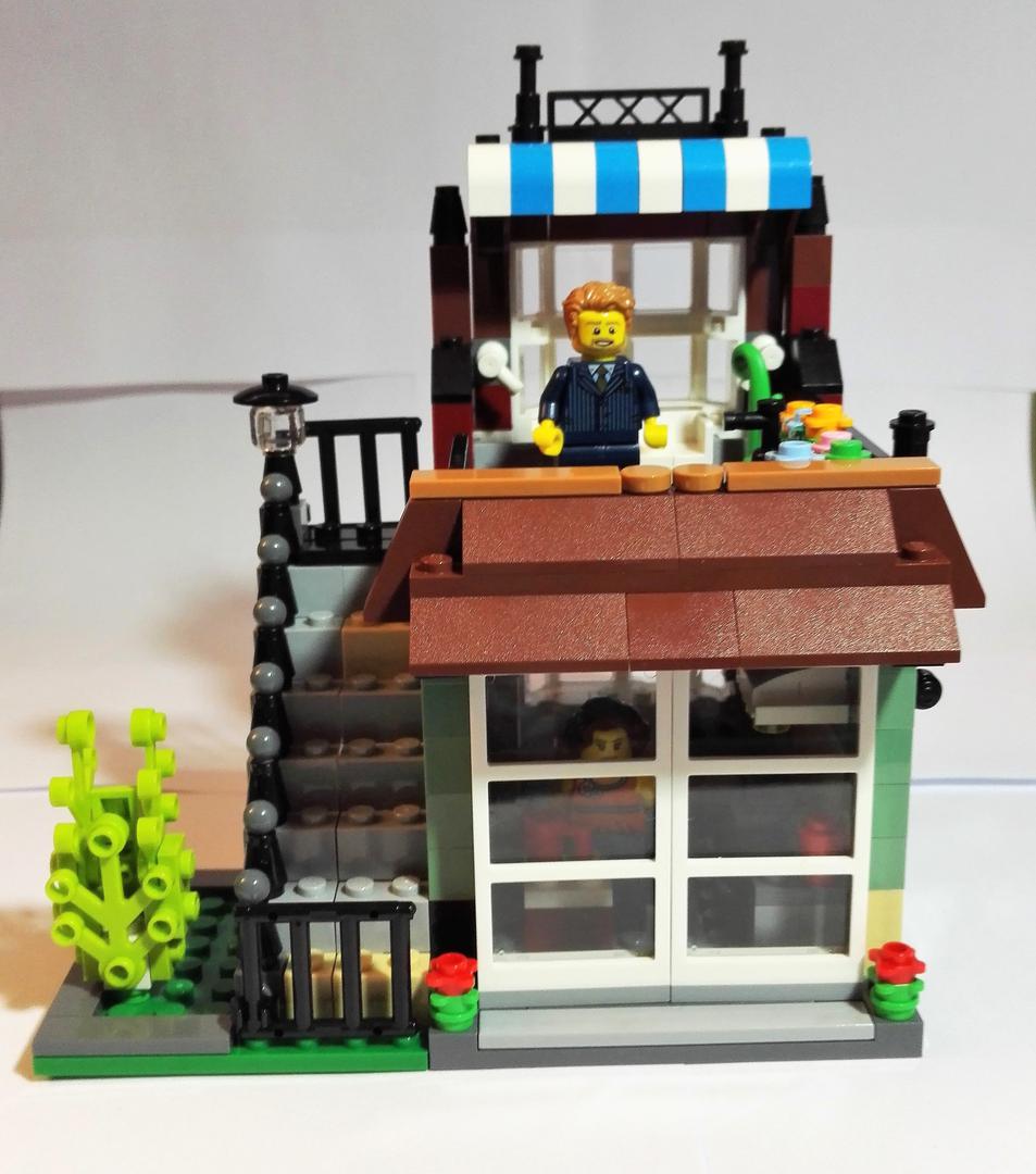 31065 alternate - THE STUDIO FLAT (MOC-11358) - LEGO MOC | MOC Tracker