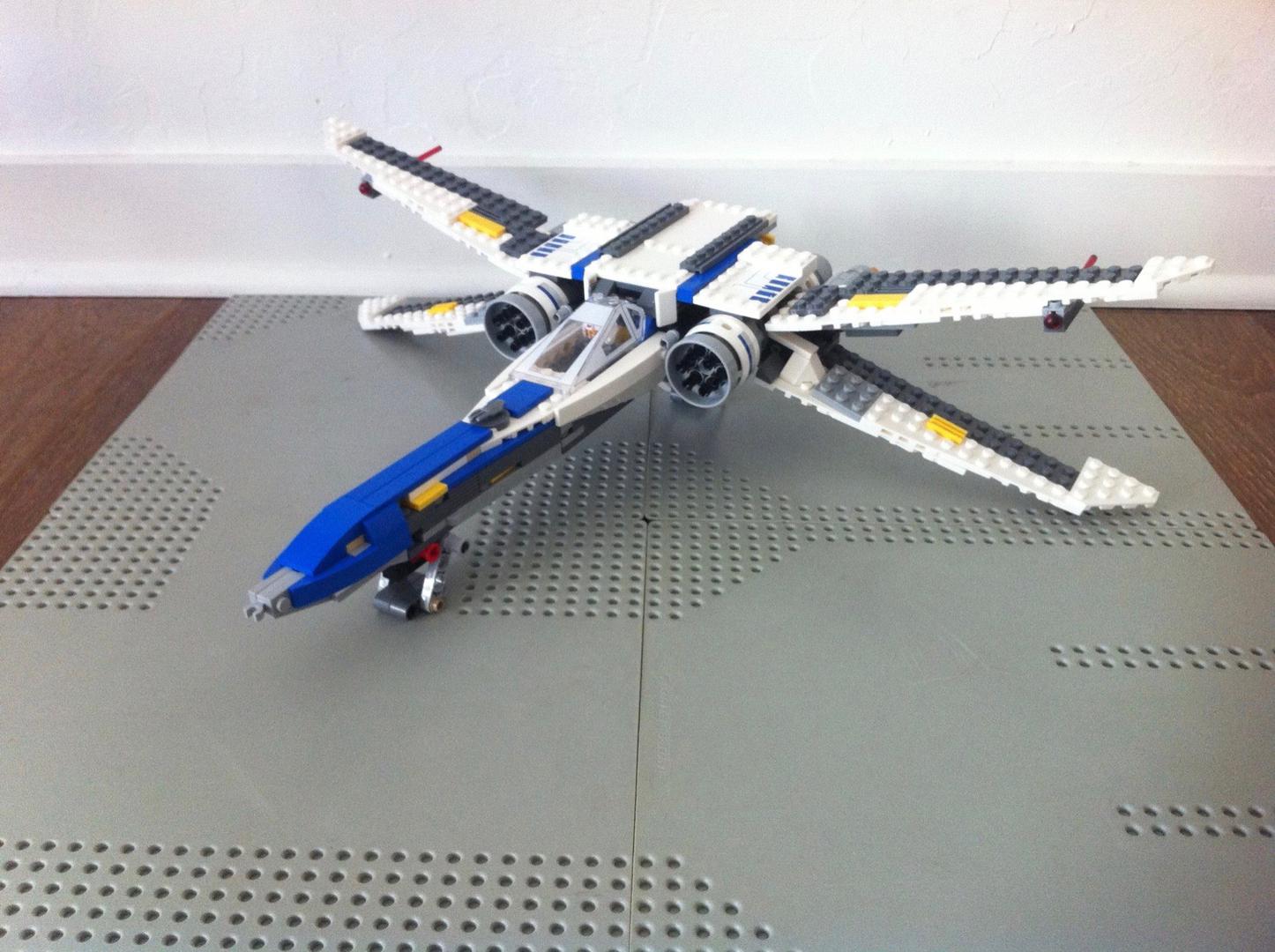 75155 X Wing Fighter Concept alternate build