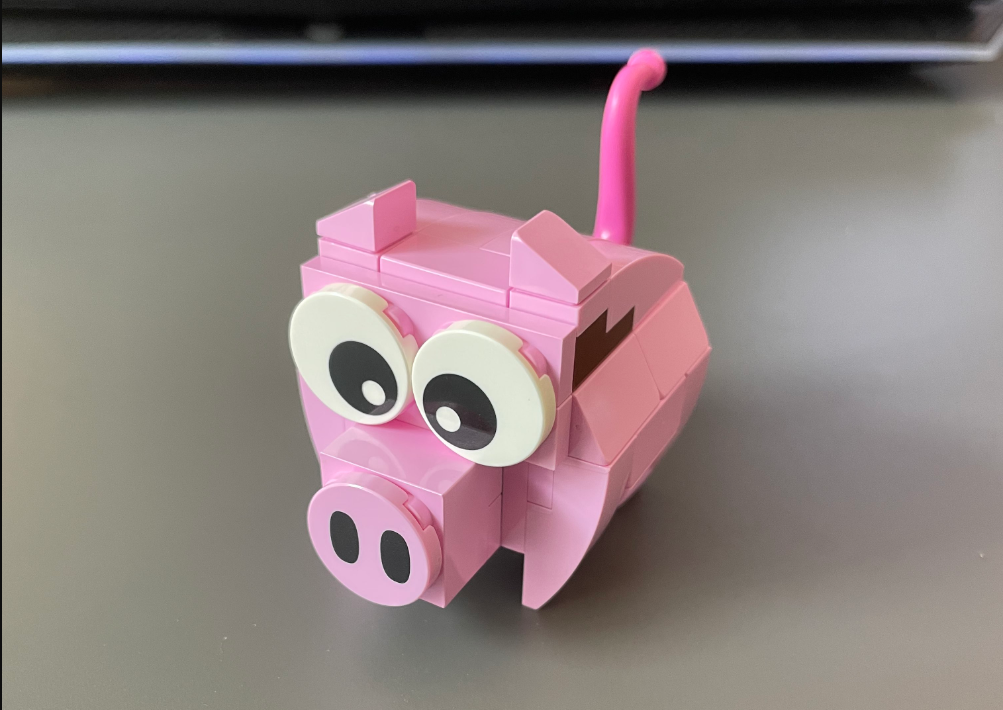 Smaller, cute pig alternate build