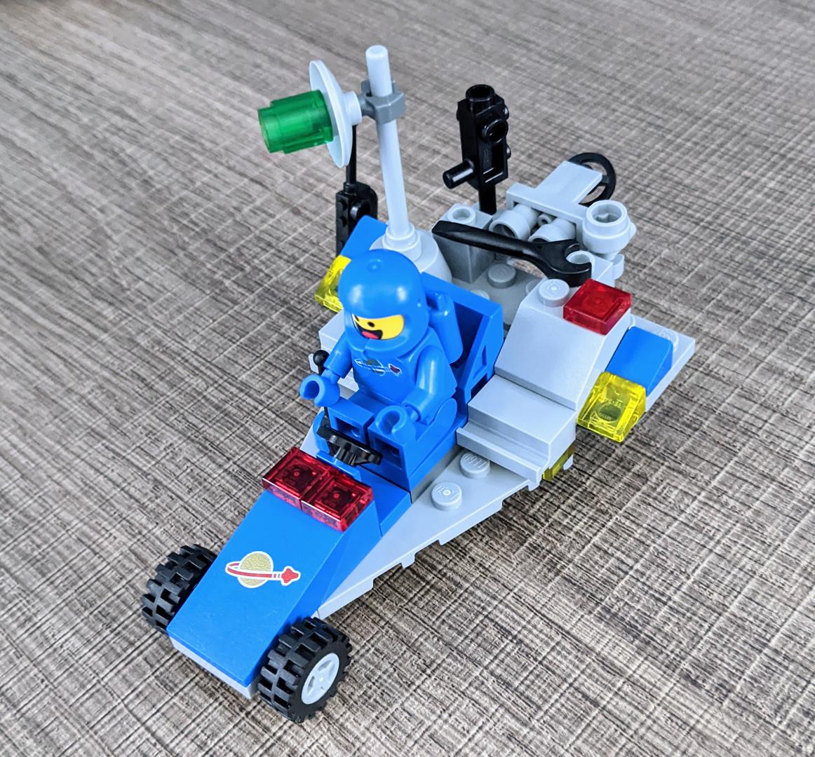 70841 Benny's Space Squad Ship alternate build