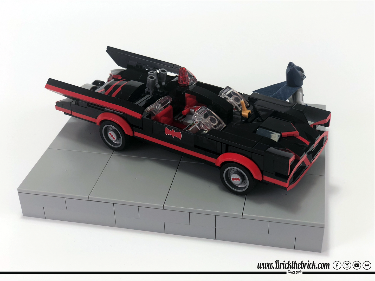 MOD SET 76188 BATMOBILE TV
