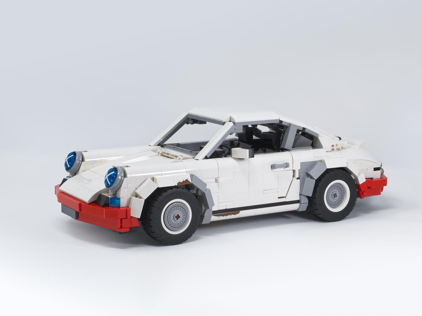 Custom Porsche 911 RSR alternate build