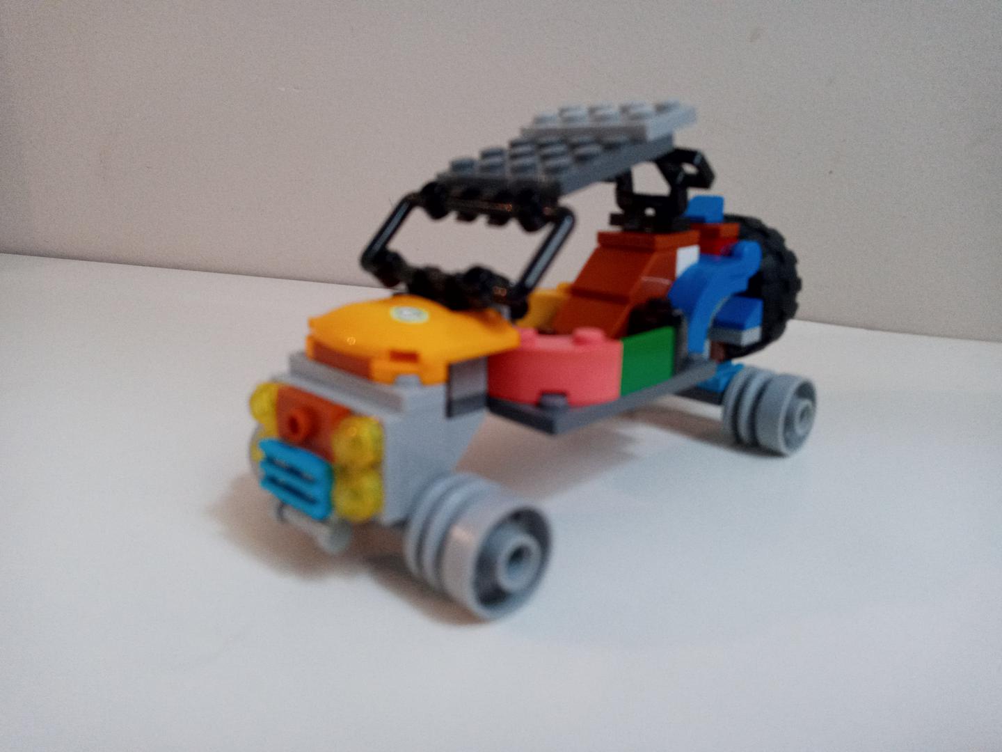 Racing car - MOC 70428 alternate build