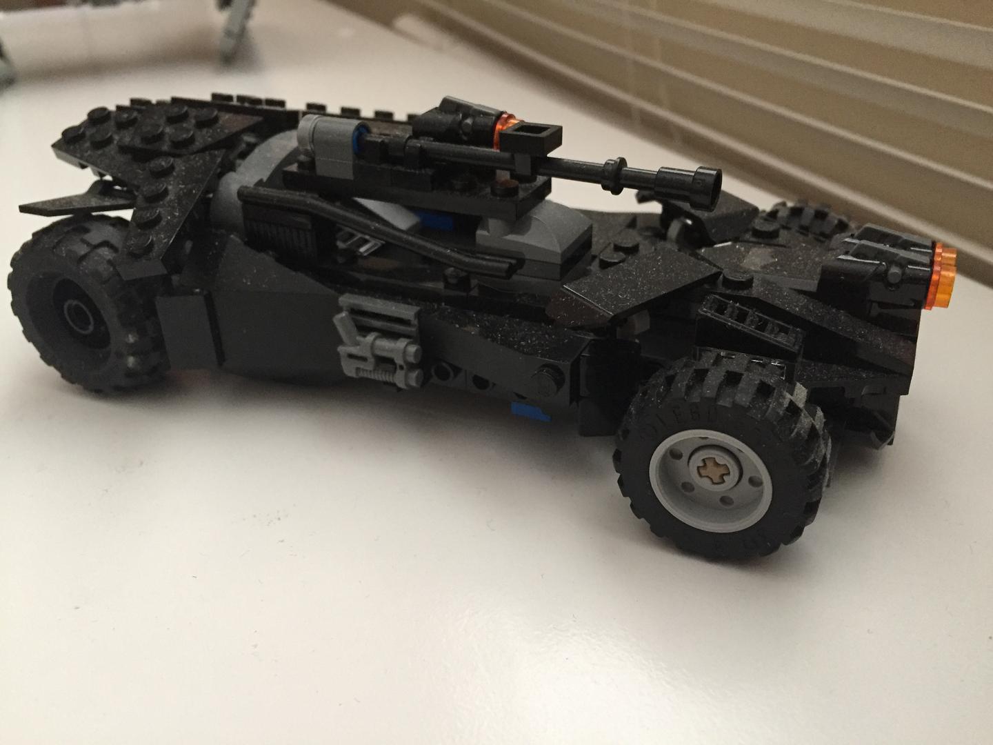Batmobile (Justice League)