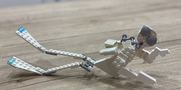 30388 Scuba Diver alternate build