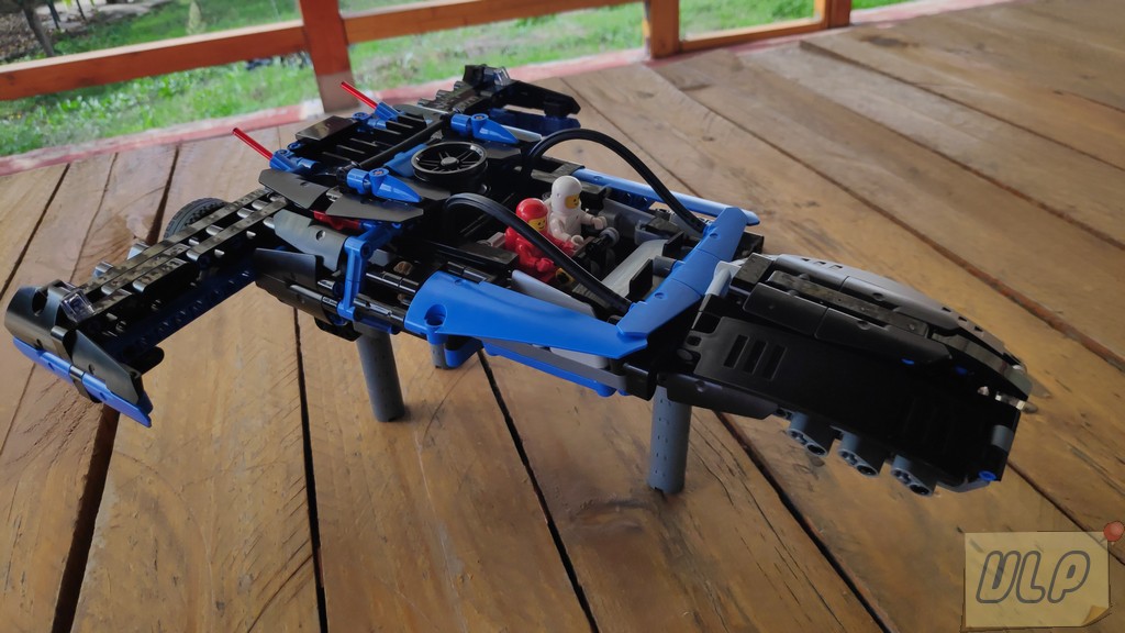 GTR Space Figther, an alternate model of 42123