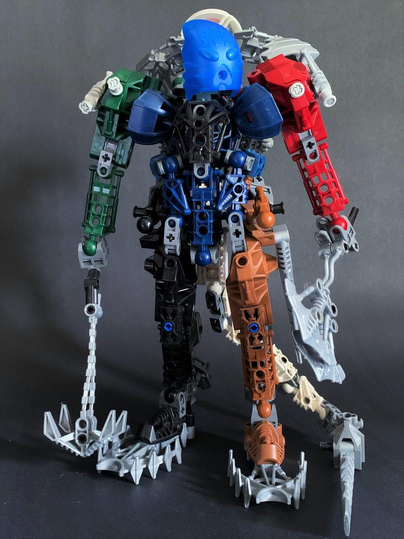 Toa Metru Nui (2004 Bionicle Toa Combiner)