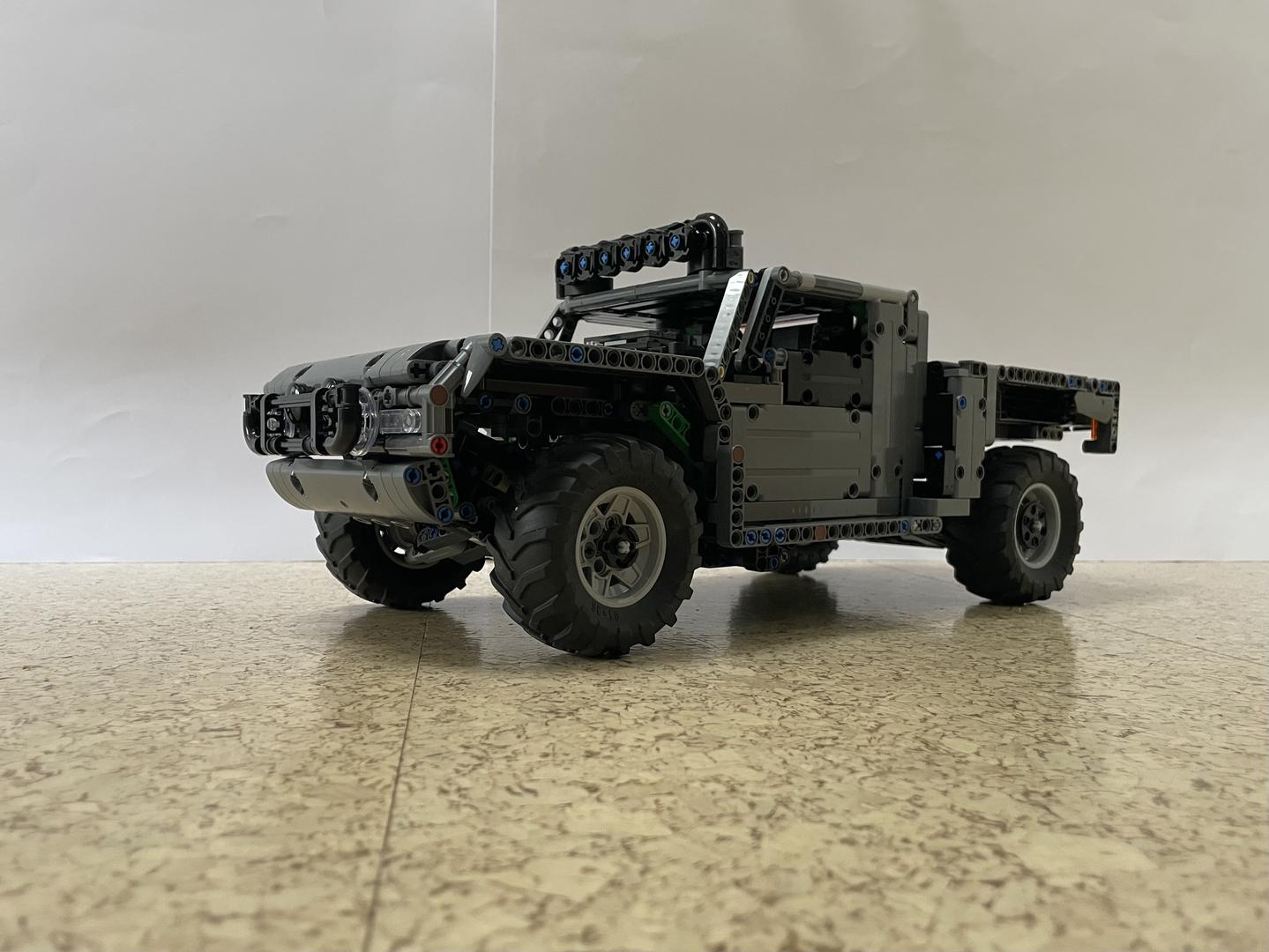42129 Trophy Truck