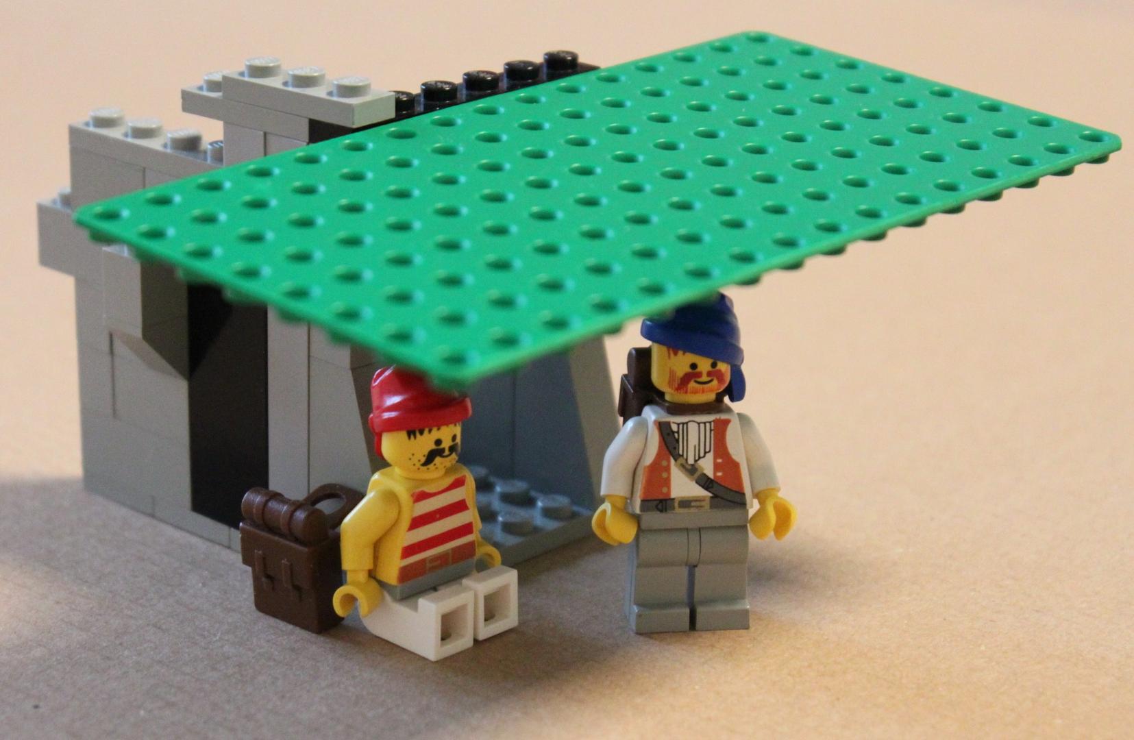 6036 Smugglers' Cave (Alternative Build)