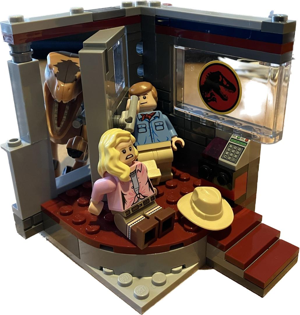 Jurassic Park 75932 MOC - 'Phones are Working' Minifigure Habitat