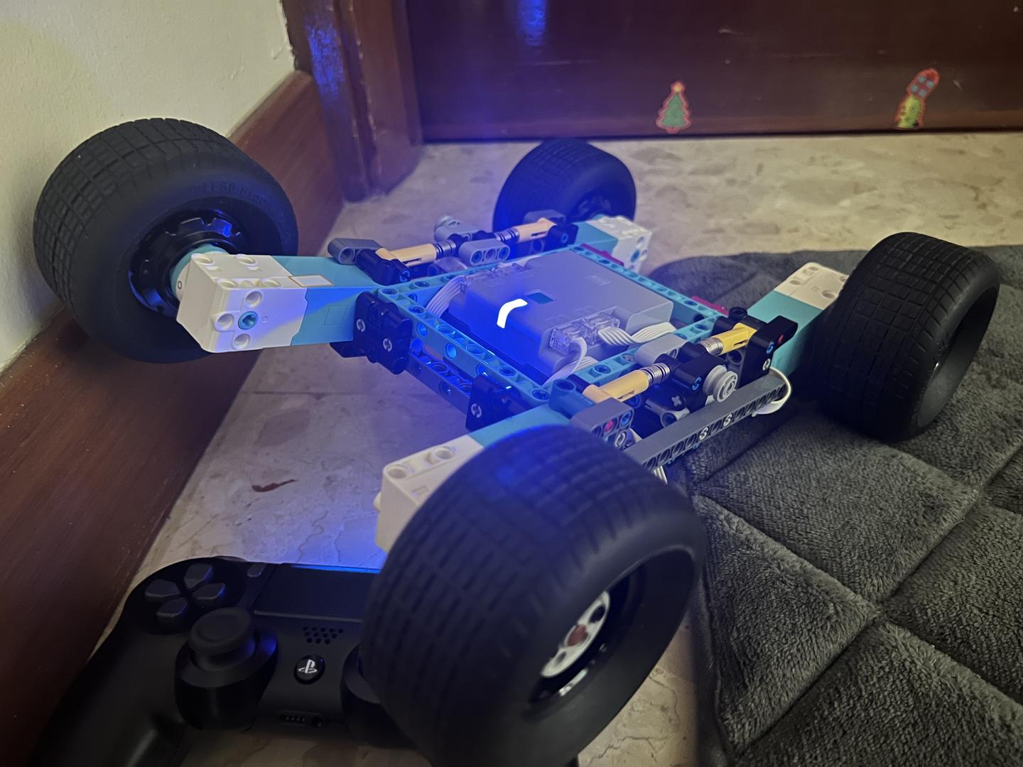 4wd invertible skid steer