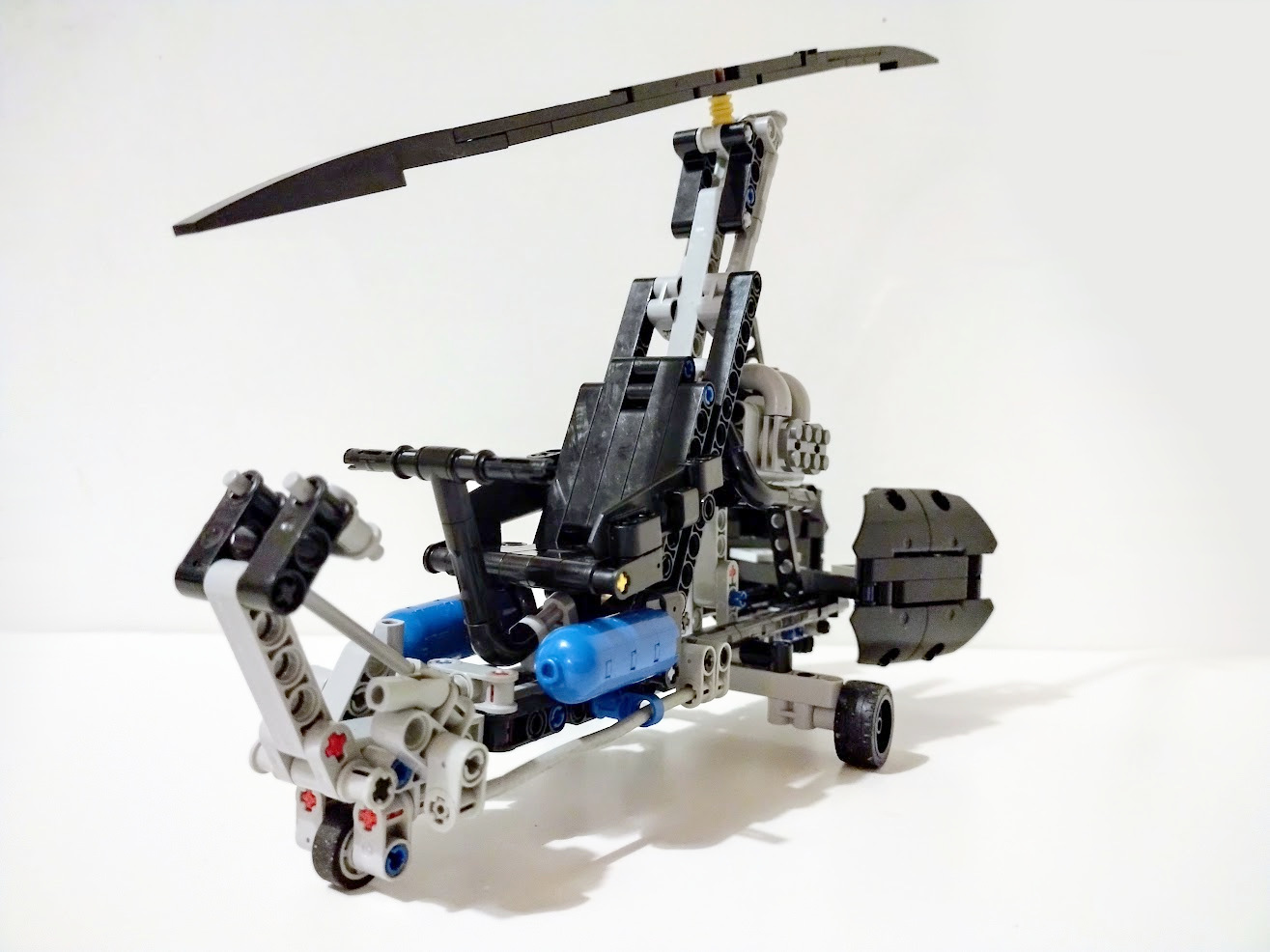 Mad Max 2 style autogyro