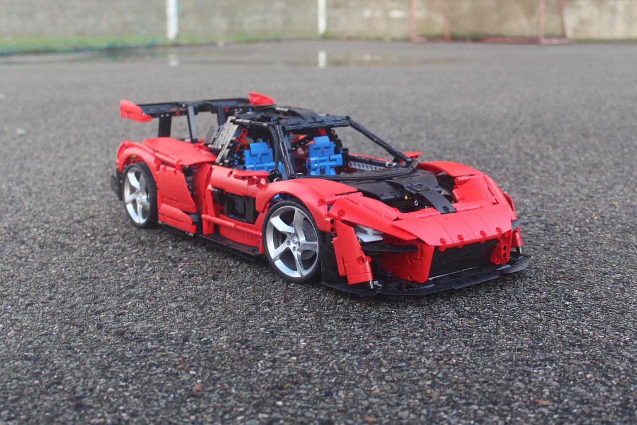 McLaren Senna - 42143 Alternative