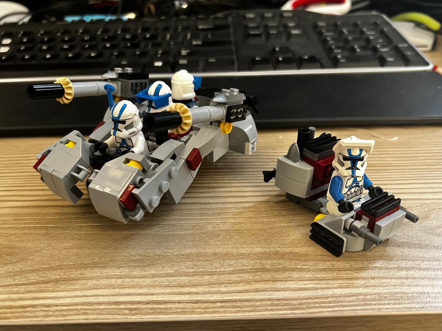 R-HAT Speeders (75345 Alt Build)