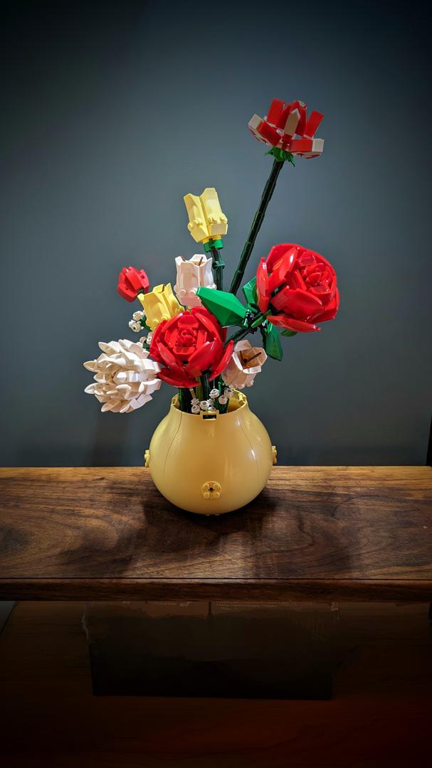 Brickebana: Tulips, Roses and Chrysanthemum