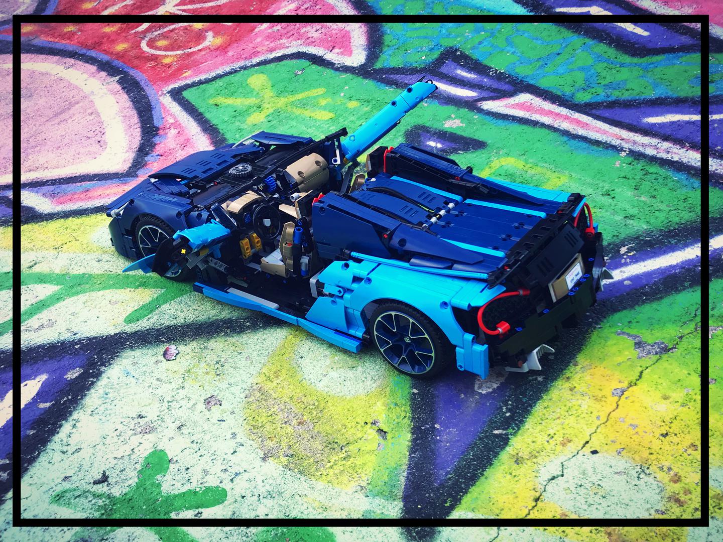 McLaren 570S - Bugatti 42083 B-Model