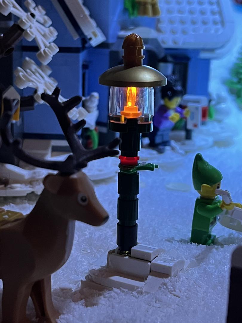 Christmas streetlight