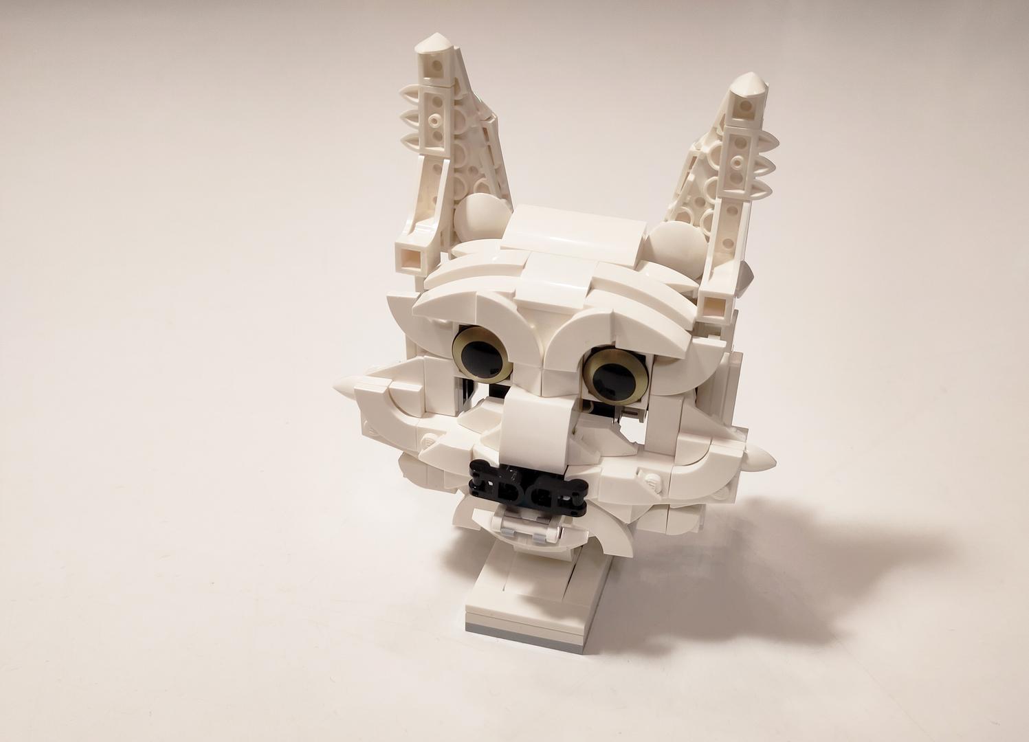 MOC - Maine Coon cat head - 75979-1 Hedwig Alternate build alternate build