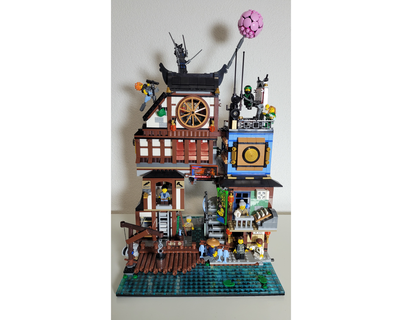 70657 Ninjago City Docks rearranged on 32x32 alternate build