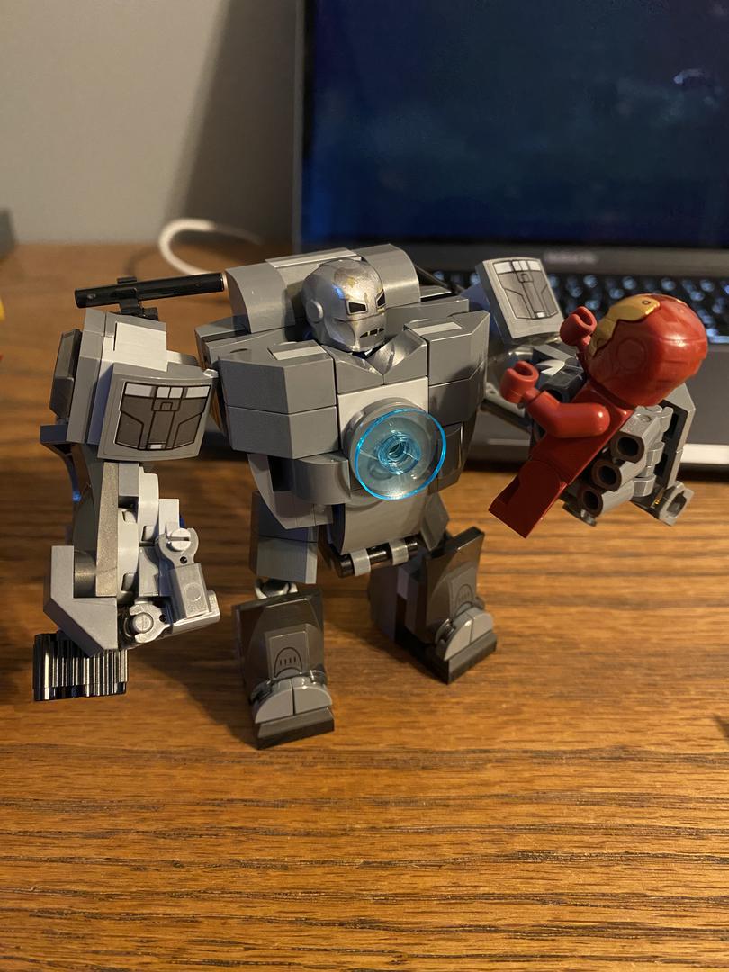 Iron Monger (in-scale)