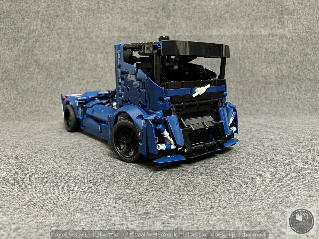 42154 VOLVO IRON KNIGHT RACING TRUCK