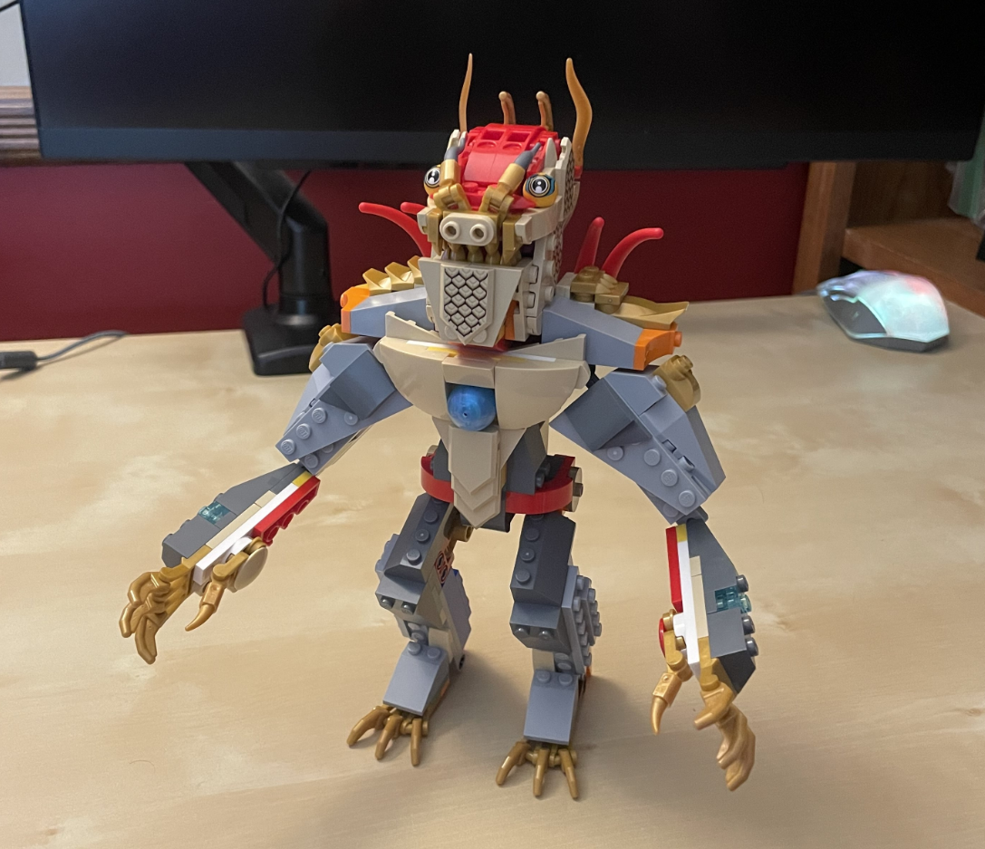 Auspicious Dragon Mech Suit