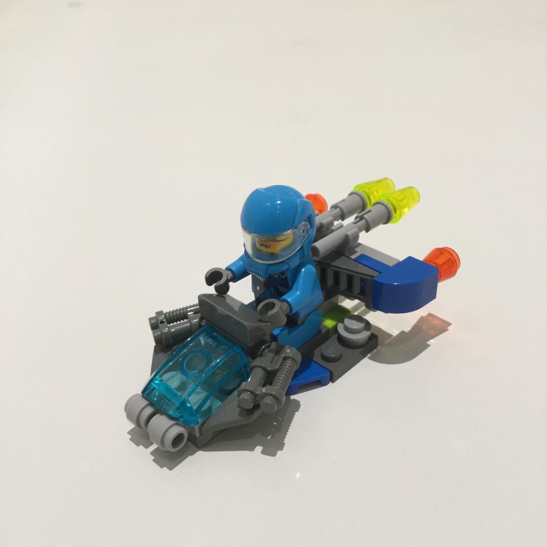 7075 Alien Defender Alternate Built