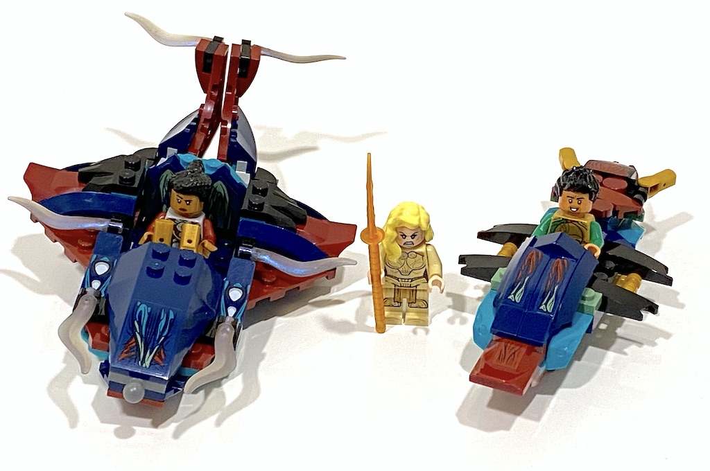76154 Gilgamesh Scooter and Thena's Cruiser alternate build