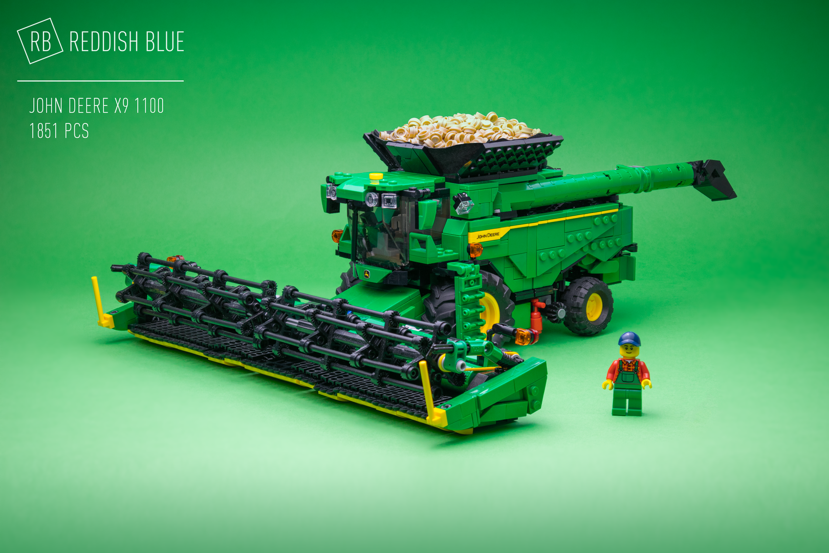 John Deere X9 with HDF35 header