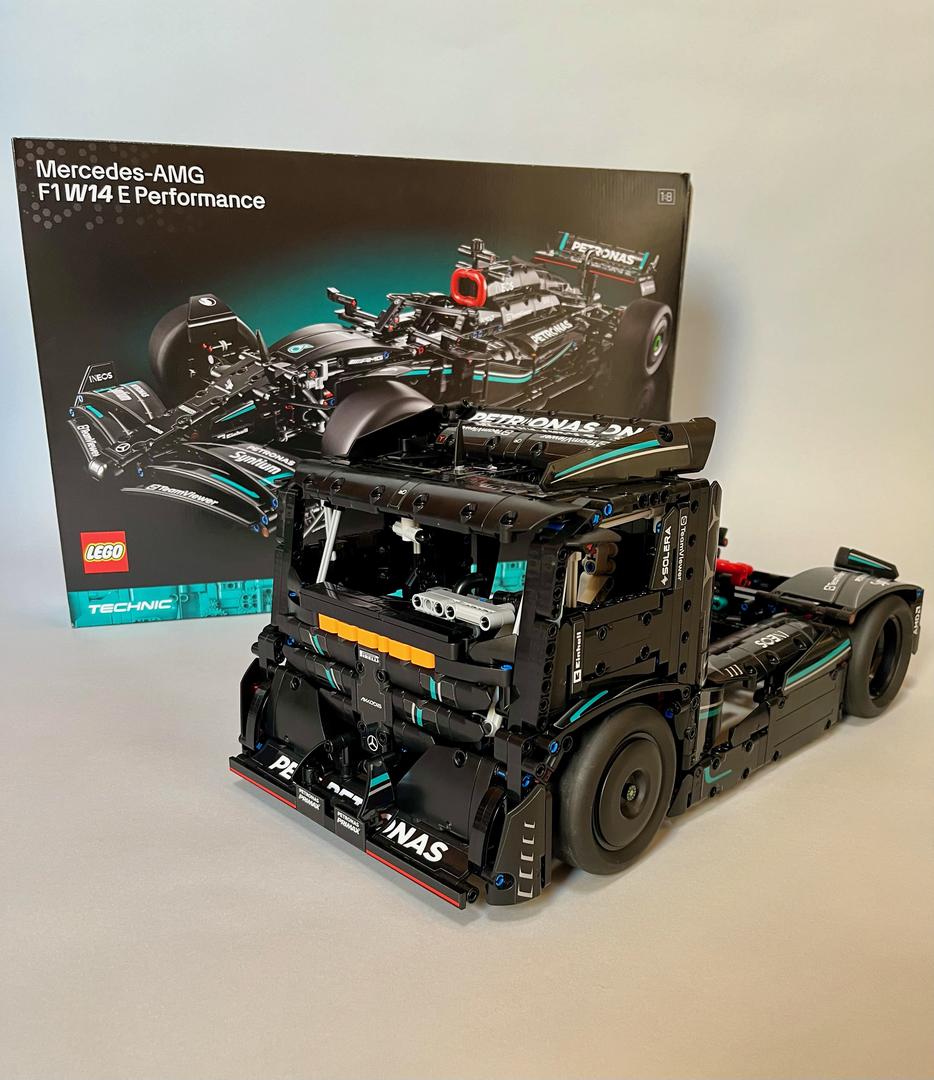 Mercedes Benz Copa Truck