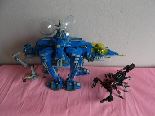 Neo Classic Space Walker