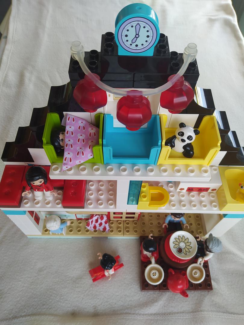 10943 Modular Playhouse 10929