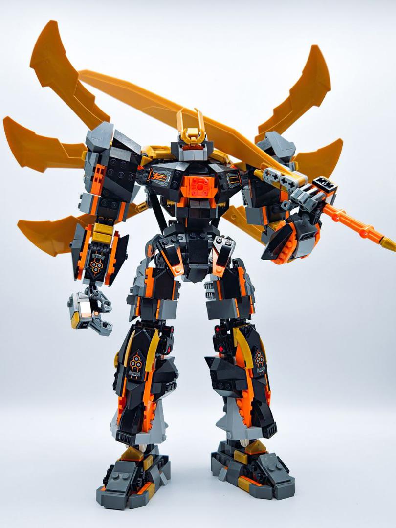 Cole's Titan Mech (71821 Alt Build)