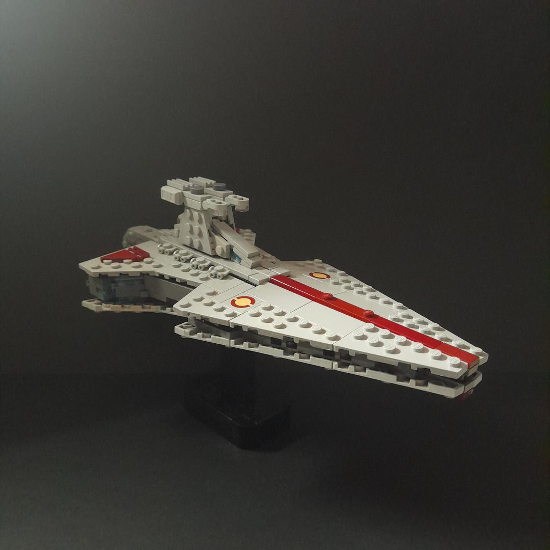 Venator Class Starship