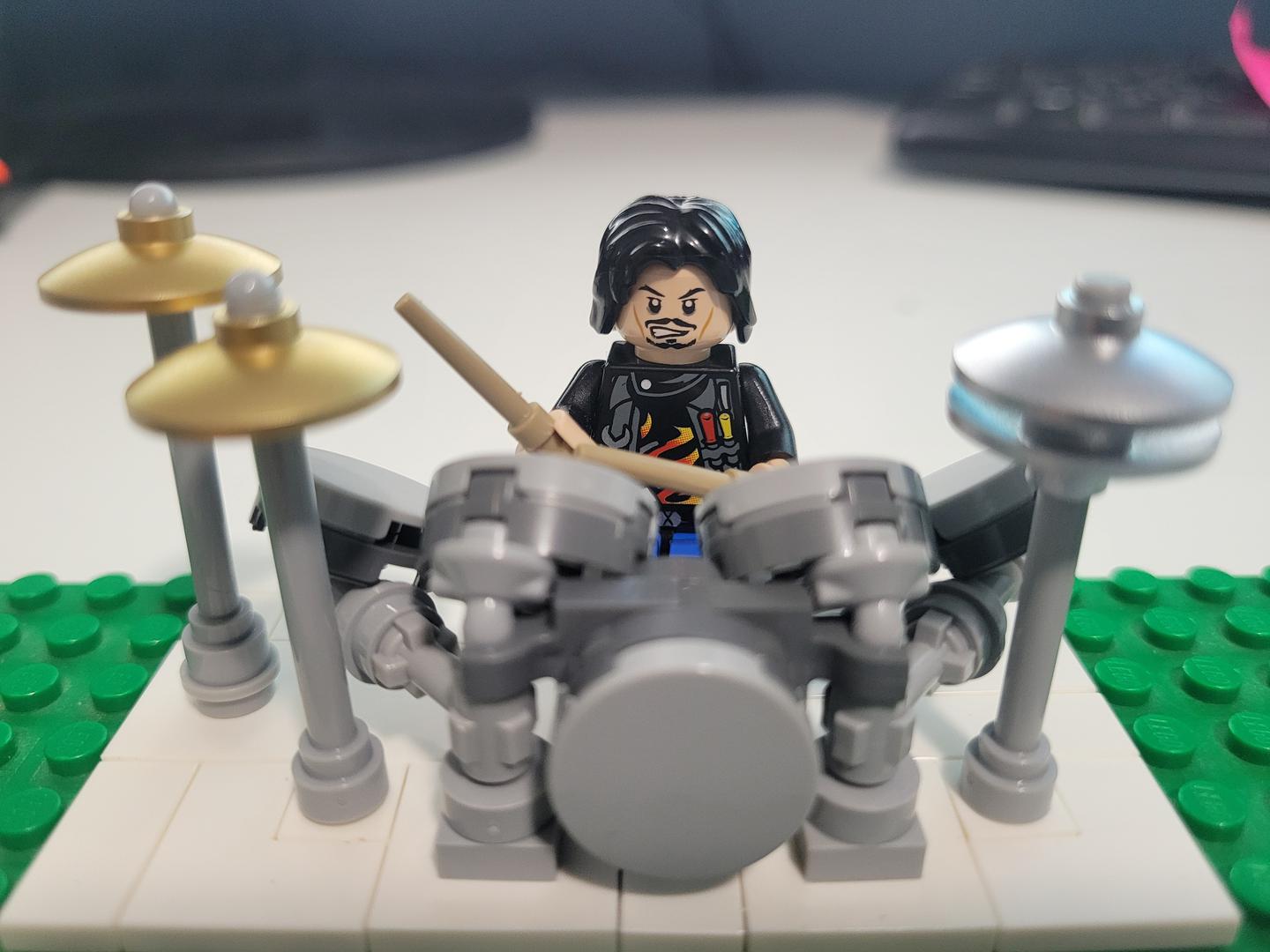 Bricksculpt Drumset