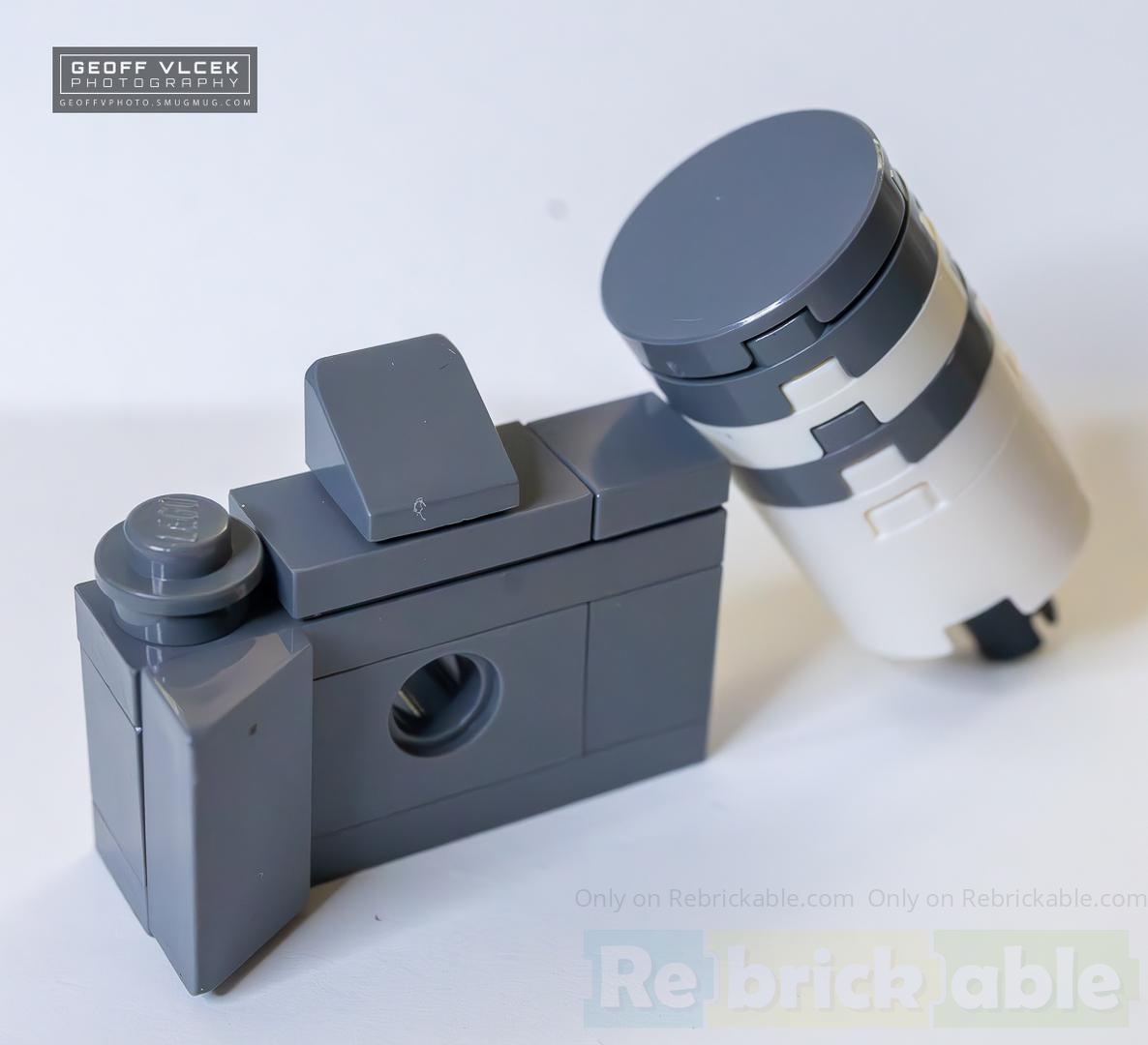 Pocket Size Mirrorless SLR (dark bluish gray)