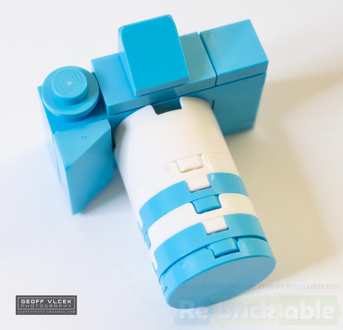 Pocket Size Mirrorless SLR (medium azure)