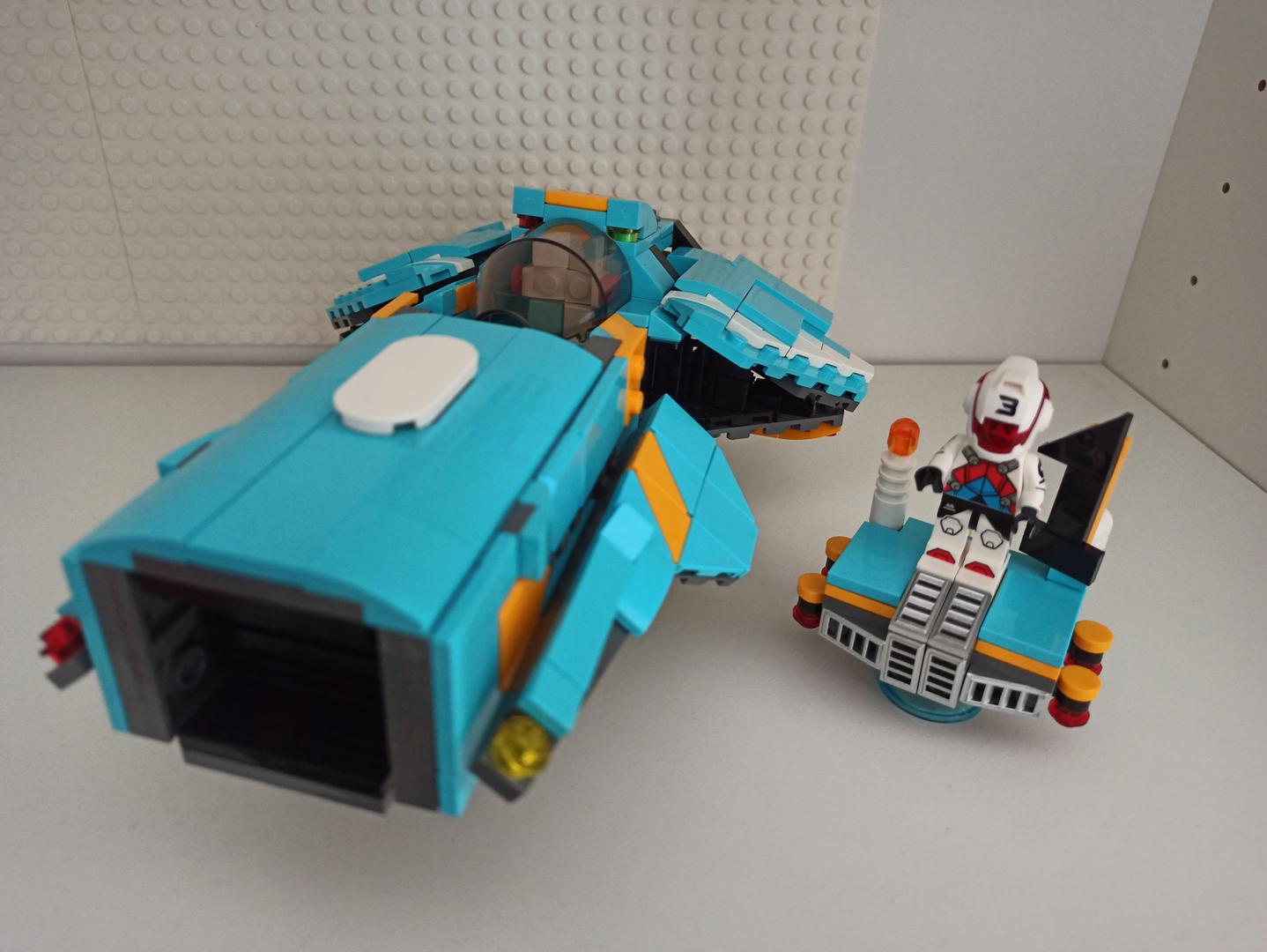 Wipeout Lego Racer